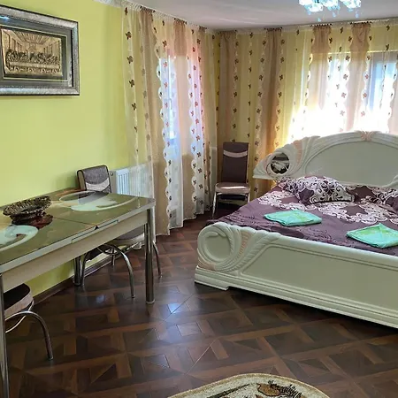 Homestay Casa Violeta *